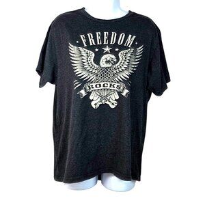 Freedom Rocks Patriotic 4th of July Eagle Guitars Short Sleeve Graphic Tee Men L